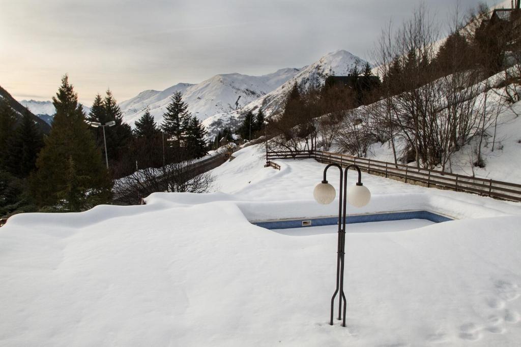 Apartamentos Multibaqueira Baqueira Beret Dış mekan fotoğraf